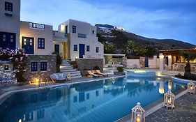 Folegandros Apartments